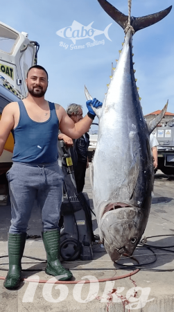 Riesige Tunafisch 160 kg CABO boot Vodice Kroatien